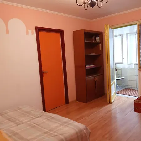 Economy Cozy 2br Apartment, Ciresica, At Mamaia Entry Constanta